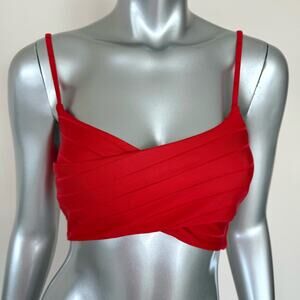NEW!! Beach Bunny women swim top size M Retail 225$